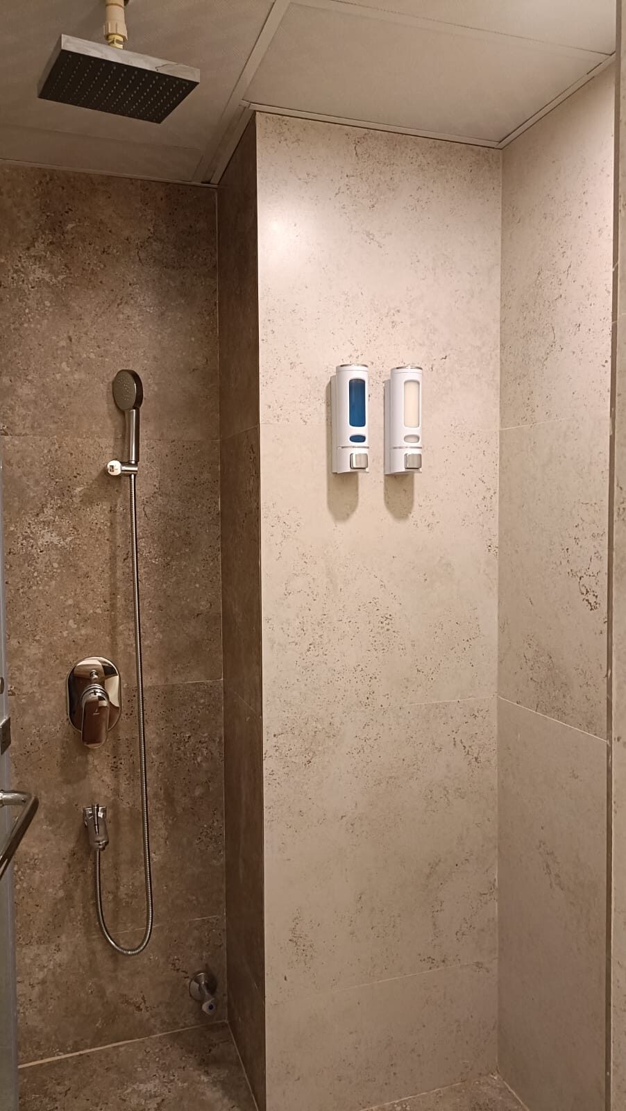 Private rain shower facility at Moha Spa